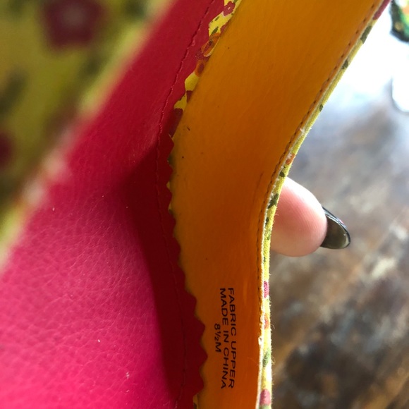 Like new condition floral sling backs - Picture 7 of 8